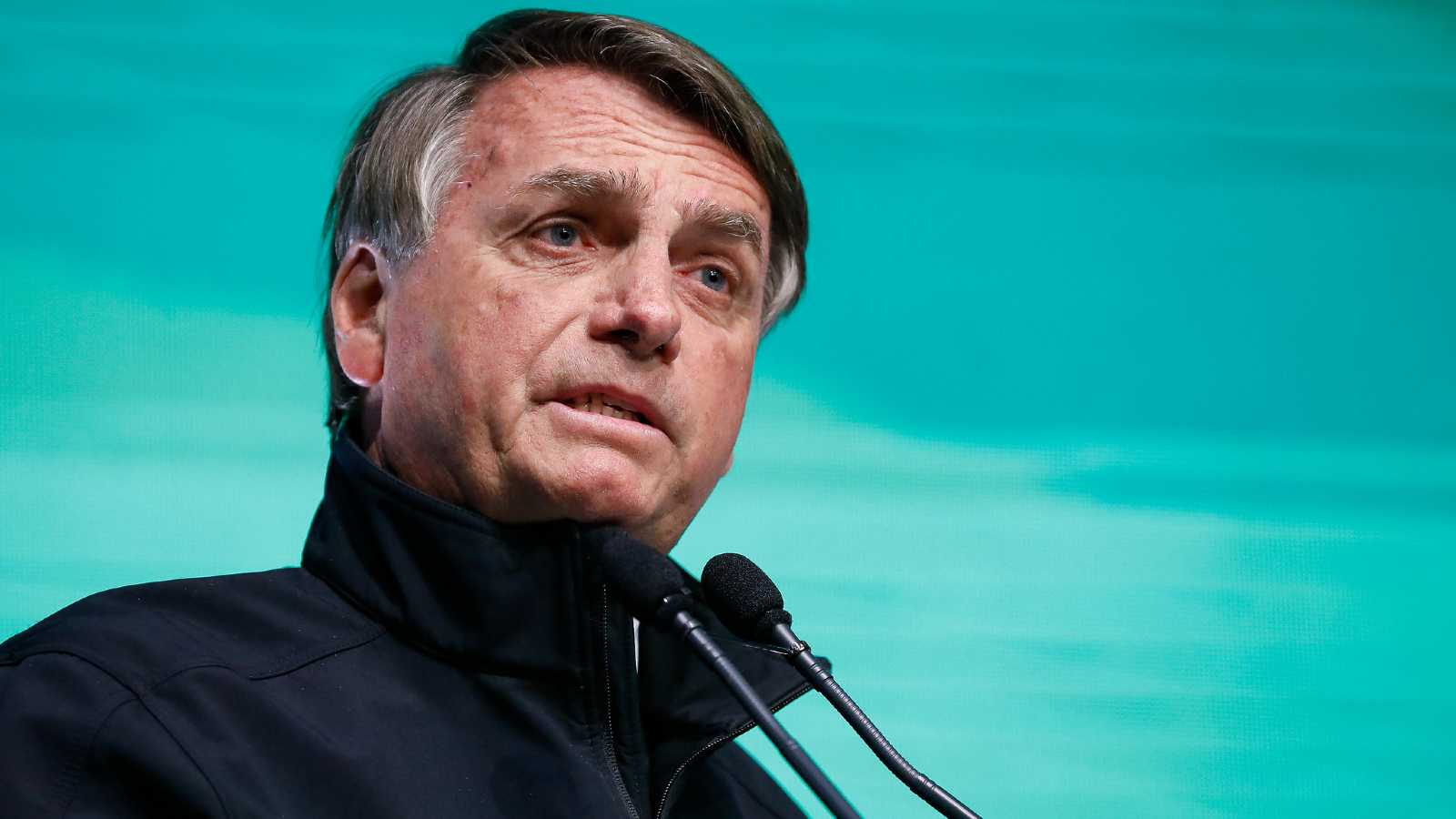 Bolsonaro afirma que CPI do 8/1 é o 'movimento mais importante' da oposição