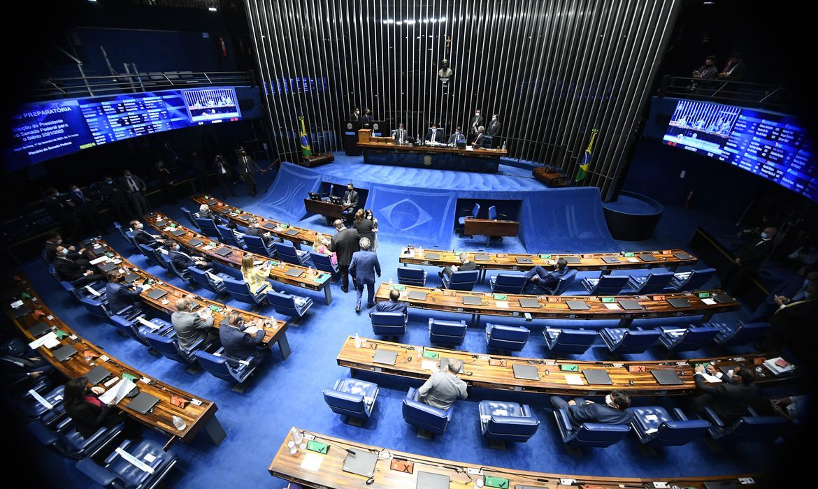 PL da igualdade salarial entre homens e mulheres é aprovado no Senado