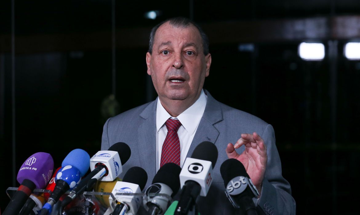 Omar Aziz manterá cálculo da inflação do Arcabouço que veio da Câmara