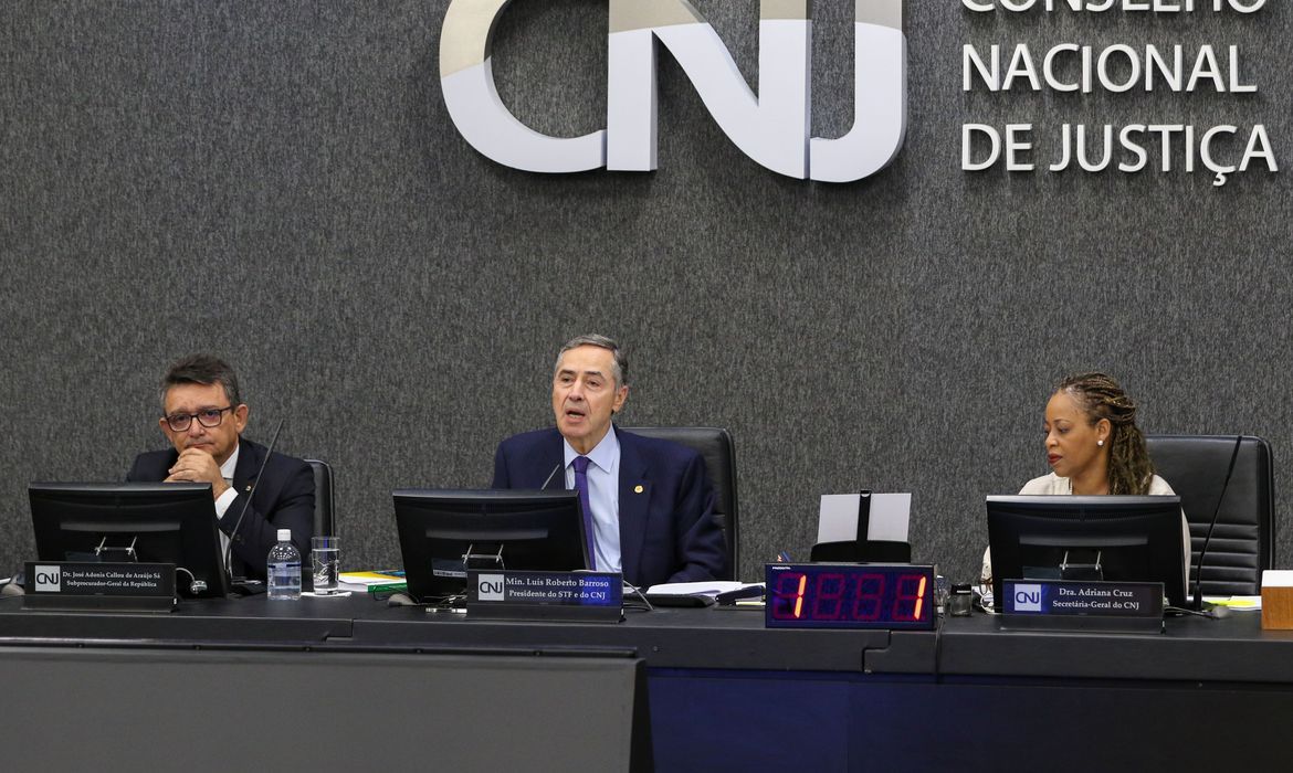 Relator no CNJ vota por restringir constelação familiar no Judiciário