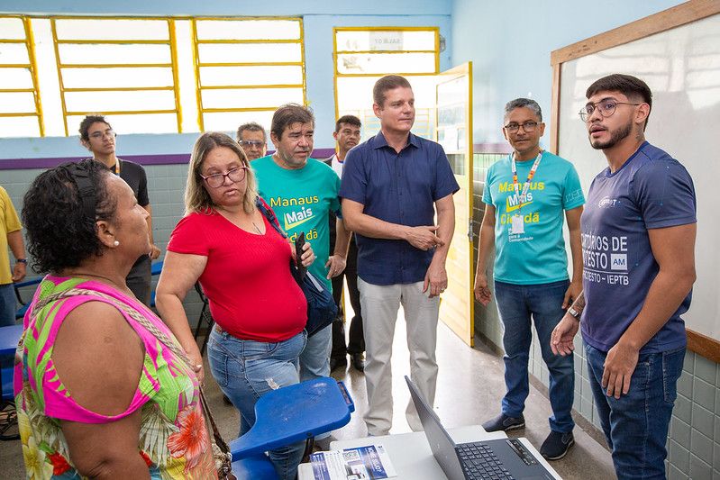 Mais de 7,2 mil atendimentos são realizados na zona Leste durante a 8ª edição do “Manaus Mais Cidadã” Mais de 7,2 mil atendimentos são realizados na zona Leste durante a 8ª edição do “Manaus Mais Cidadã”