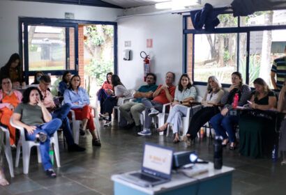 adolescentro-promove-palestras