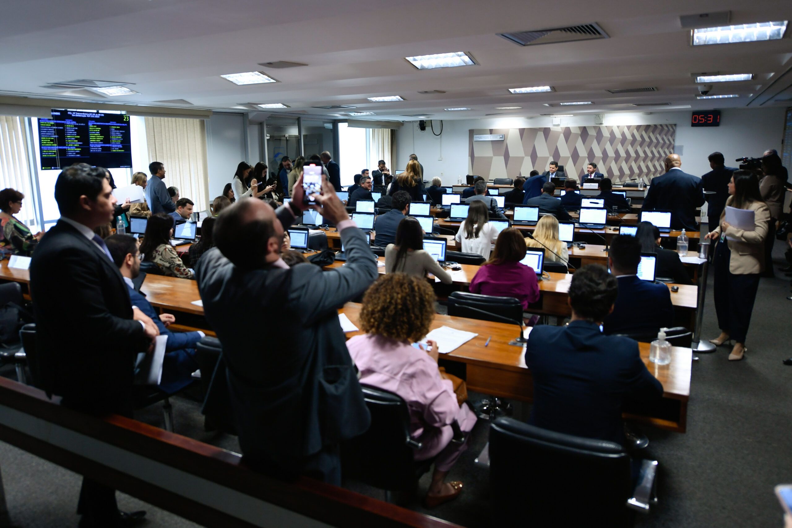 Foto: Edilson Rodrigues/Agência Senado CCJ do Senado aprova novo seguro obrigatório para veículos