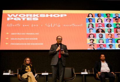 colaboradores-do-sus-discutem-