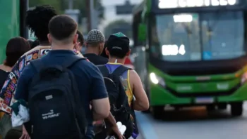 em-grandes-cidades-deslocament