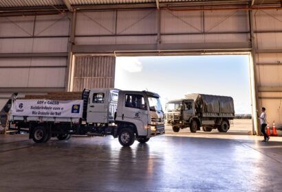 gdf-envia-agua-potavel-e-reune