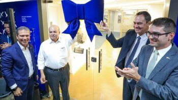 governador-participa-da-inaugu