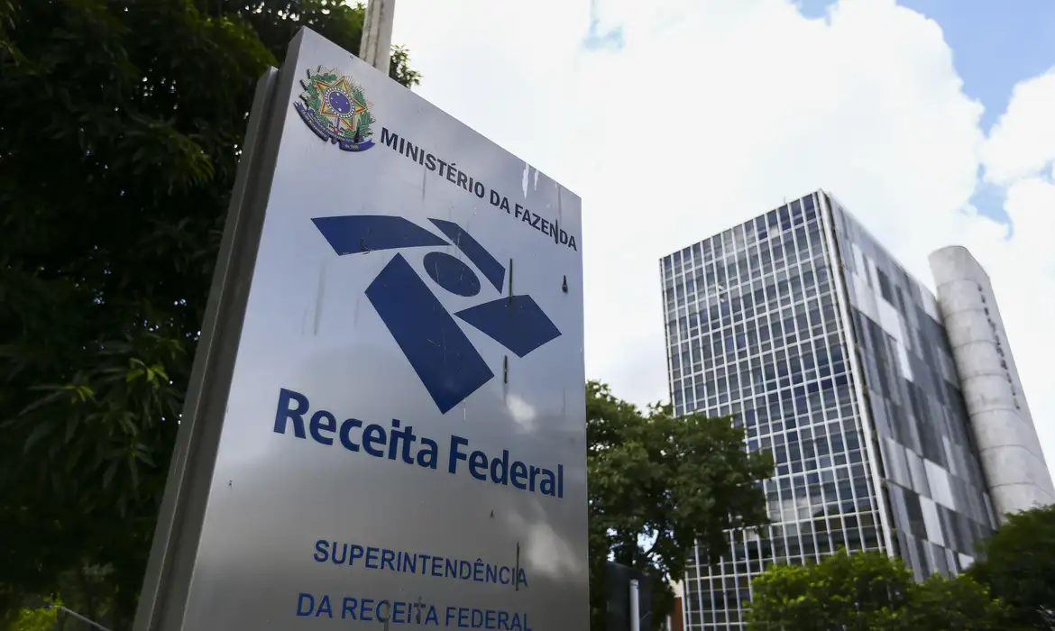 Foto: (Marcelo Camargo/Agência Brasil) Declaração pré-preenchida do IR com dados parciais já está disponível