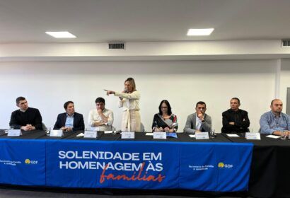 solenidade-faz-homenagem-em-al