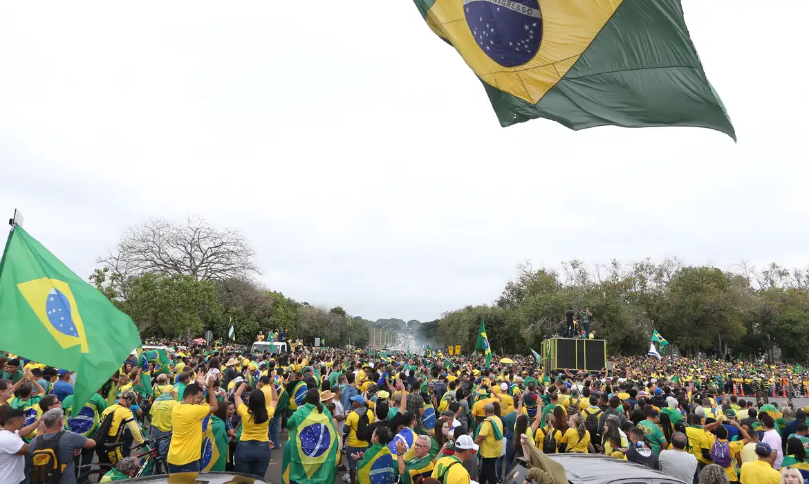 Foto: Valter Campanato/Agência Brasil Supremo condena mais 10 pessoas pelos atos do dia 8 de janeiro