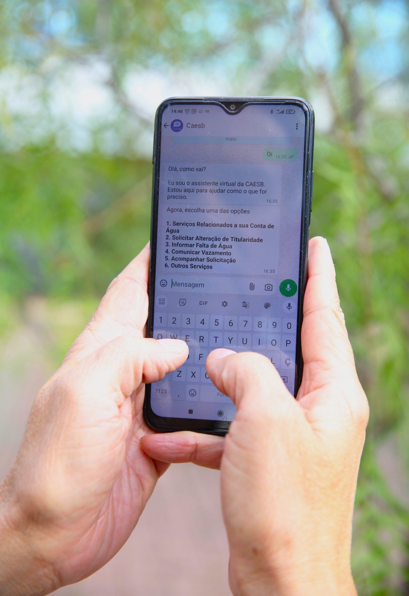 Instrumento é de fácil acesso e apresenta mais agilidade à clientela | Foto: Divulgação/Caesb
Atendimento da Caesb via WhatsApp completa dois meses