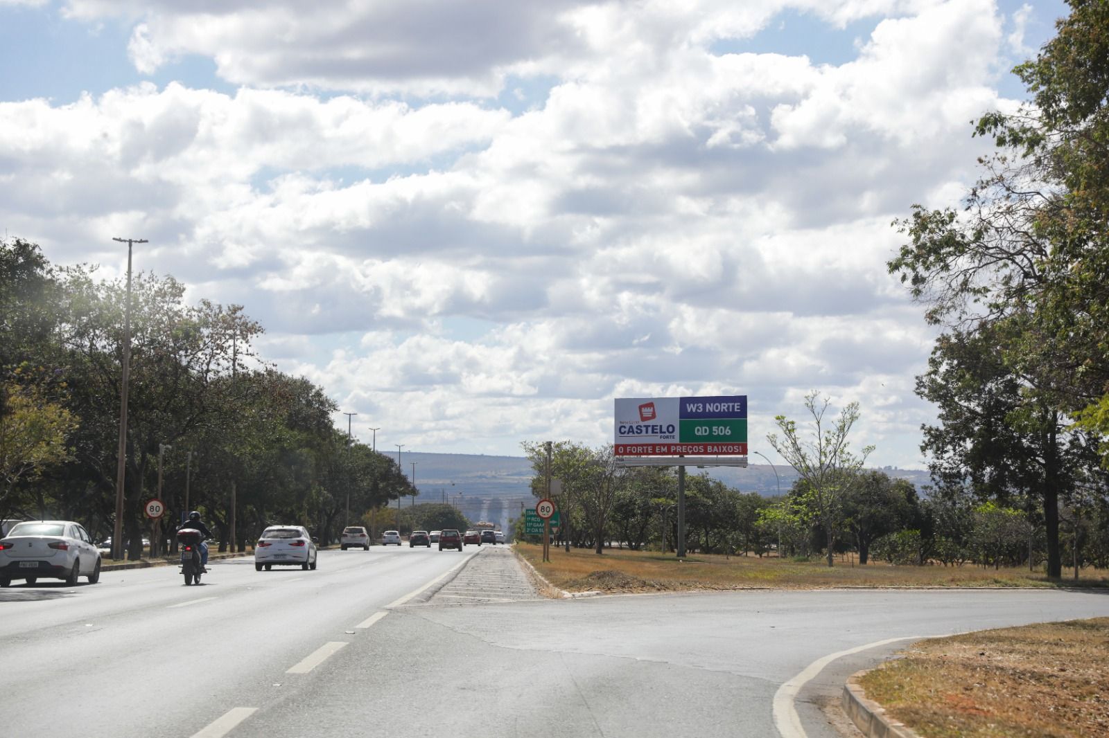 Grupo de trabalho vai discutir e apresentar proposta de regulamentação do Plano Diretor de Publicidade no Distrito Federal | Foto: Geovana Albuquerque/Agência Brasília
Grupo de trabalho vai debater proposta de regulamentação do Plano Diretor de Publicidade no DF