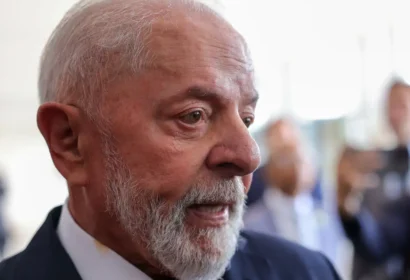 lula-reclama-de-burocracia-e-p