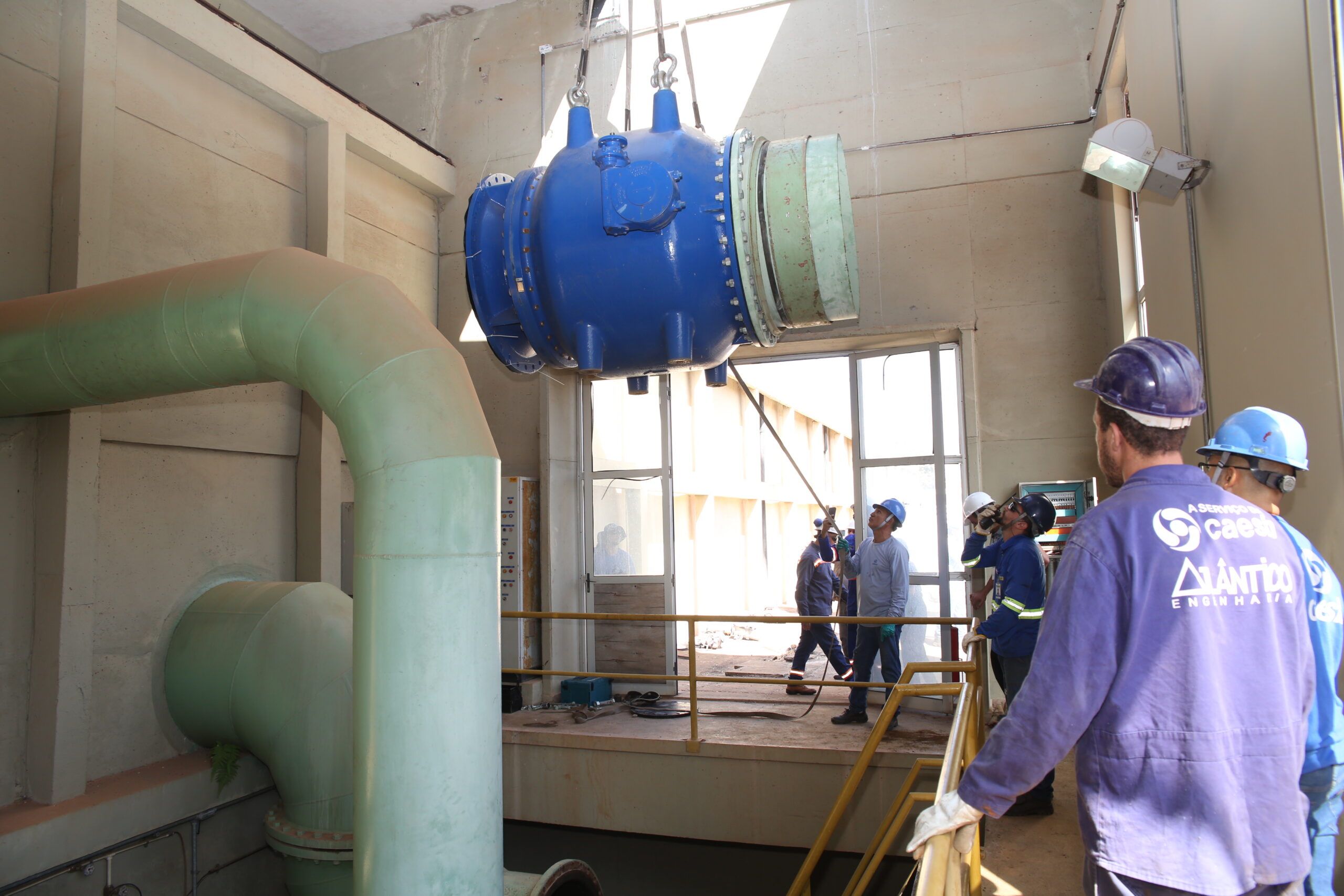 Caesb instala equipamentos para modernizar Reservatório de Taguatinga