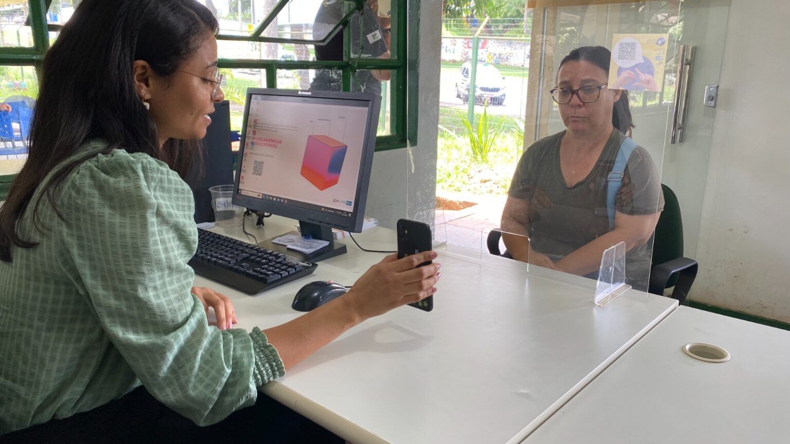 A adoção do novo fluxo não altera o modelo de atendimento atual, apenas agiliza o pagamento do benefício | Foto: Divulgação/Sedes-DF
Pessoas em risco de morte poderão receber auxílios socioassistenciais mais rápido