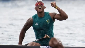 isaquias-queiroz-e-prata-na-ca