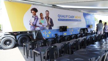 As aulas do QualificaDF Móvel começam na próxima sexta (1º) e serão oferecidas no Varjão, Fercal, Santa Maria e Estrutural Foto: (Divulgação/Sedet-DF)