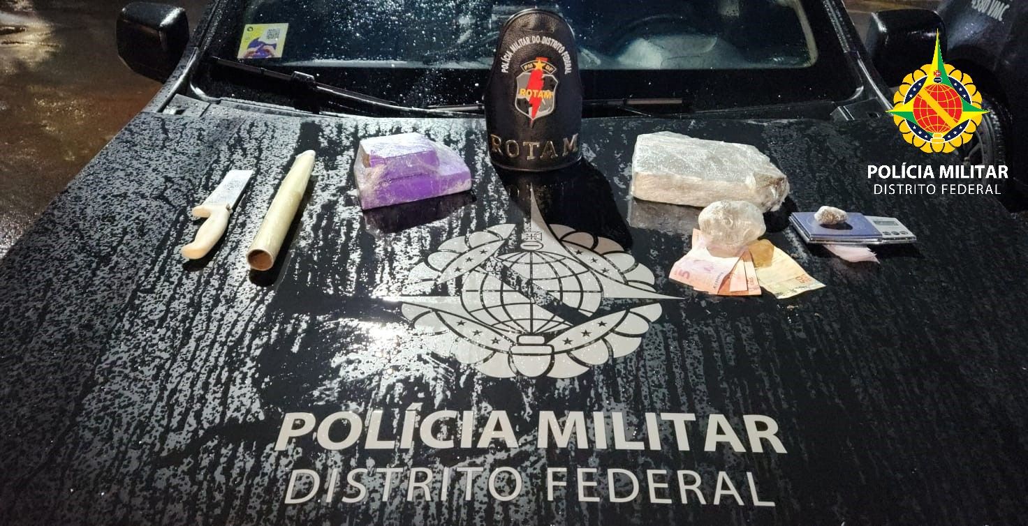 Foto: (Divulgação/PMDF) Traficante é preso com ‘kit completo’ de drogas em Samambaia