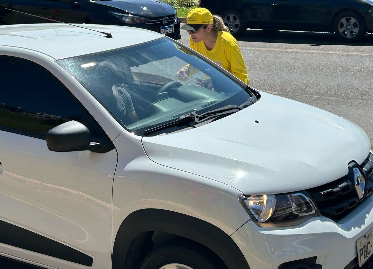 Estacionar de forma irregular figura entre as infrações de trânsito mais flagradas nas vias do Distrito Federal Foto: (Divulgação/Detran-DF)
Ação educativa busca resgatar empatia do condutor ao estacionar