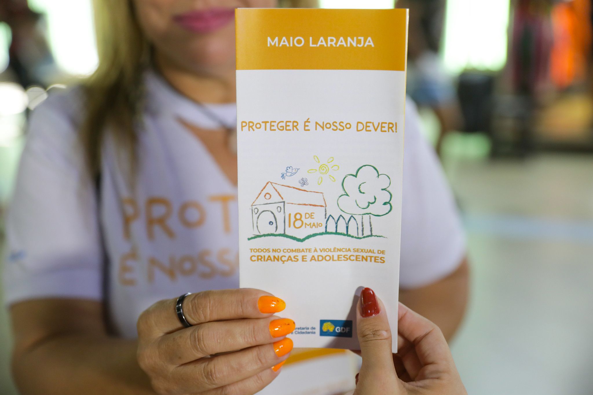 Maio é marcado por palestras e distribuição de materiais preventivos contra exploração sexual infantojuvenil | Foto: Geovana Albuquerque/Agência Brasília
DF reforça combate à violência contra crianças e adolescentes na Operação Caminhos Seguros 2025