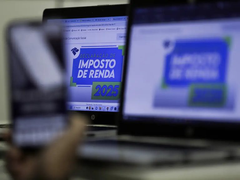 Foto: (Joédson Alves/Agência Brasil)
Receita Federal abre consulta ao maior lote de restituição do Imposto de Renda da história na próxima sexta (23)