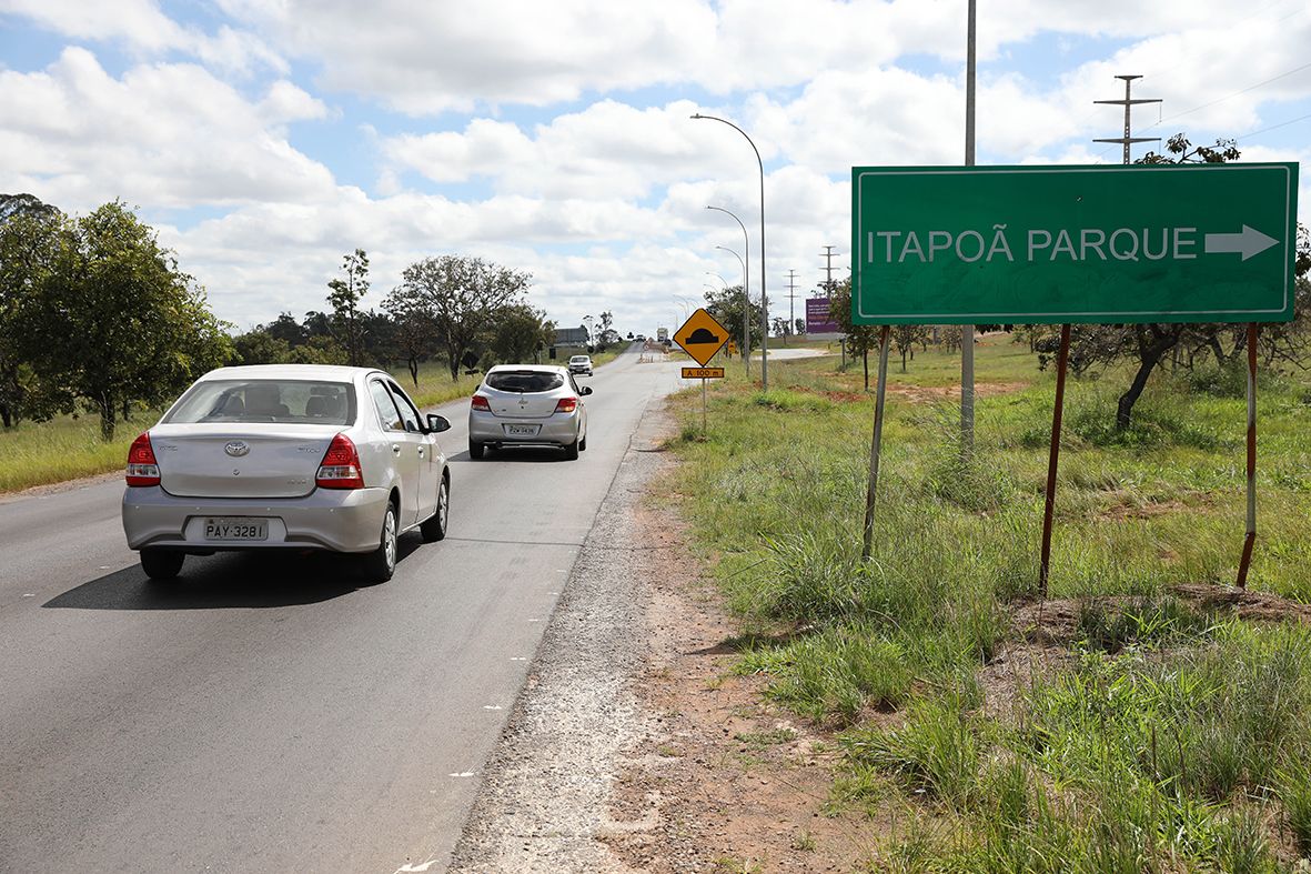 Reforma do asfalto em trecho da DF-001 melhora a segurança e a mobilidade de quem passa pelo Itapoã