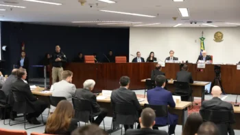 stf-inicia-2o-dia-de-interroga