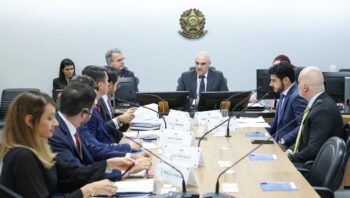 audiencia-no-stf-termina-sem-a