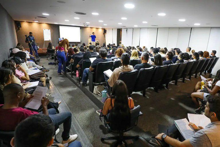 As listas nominais com os resultados dos pedidos de isenção foram publicadas no site da FGV, organizadora do concurso - Foto: Joel Rodrigues/Agência Brasil
Concurso Nacional Unificado já tem meio milhão de inscritos