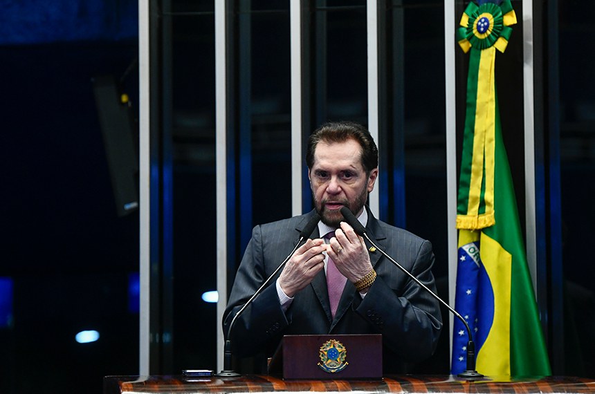 Plínio Valério denuncia ações contra produtores rurais no Amazonas