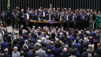 apos-ocupacao-de-plenario-hugo