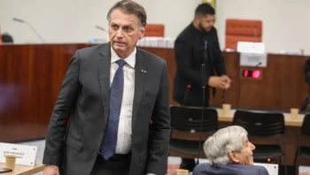 defesa-de-bolsonaro-recorre-co