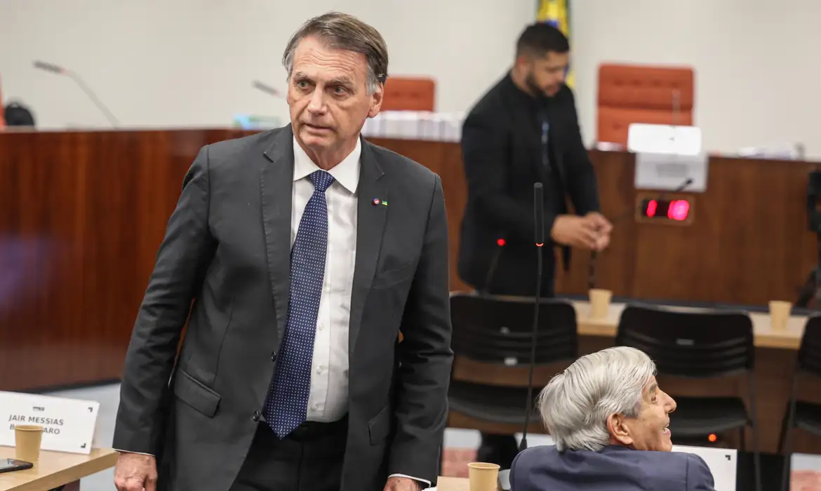defesa-de-bolsonaro-recorre-co