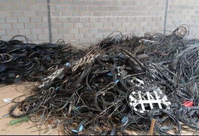 mais-de-1-tonelada-de-cabos-cl