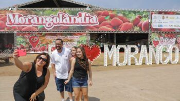 29a-edicao-da-festa-do-morango