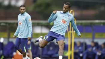 brasil-enfrenta-bolivia-em-seu