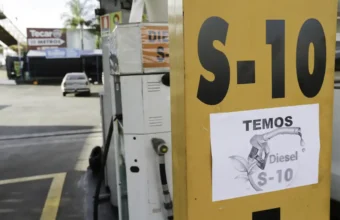 Alta dos combustíveis: governo anuncia pacote com subsídios