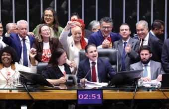 camara-aprova-pec-que-reduz-jo