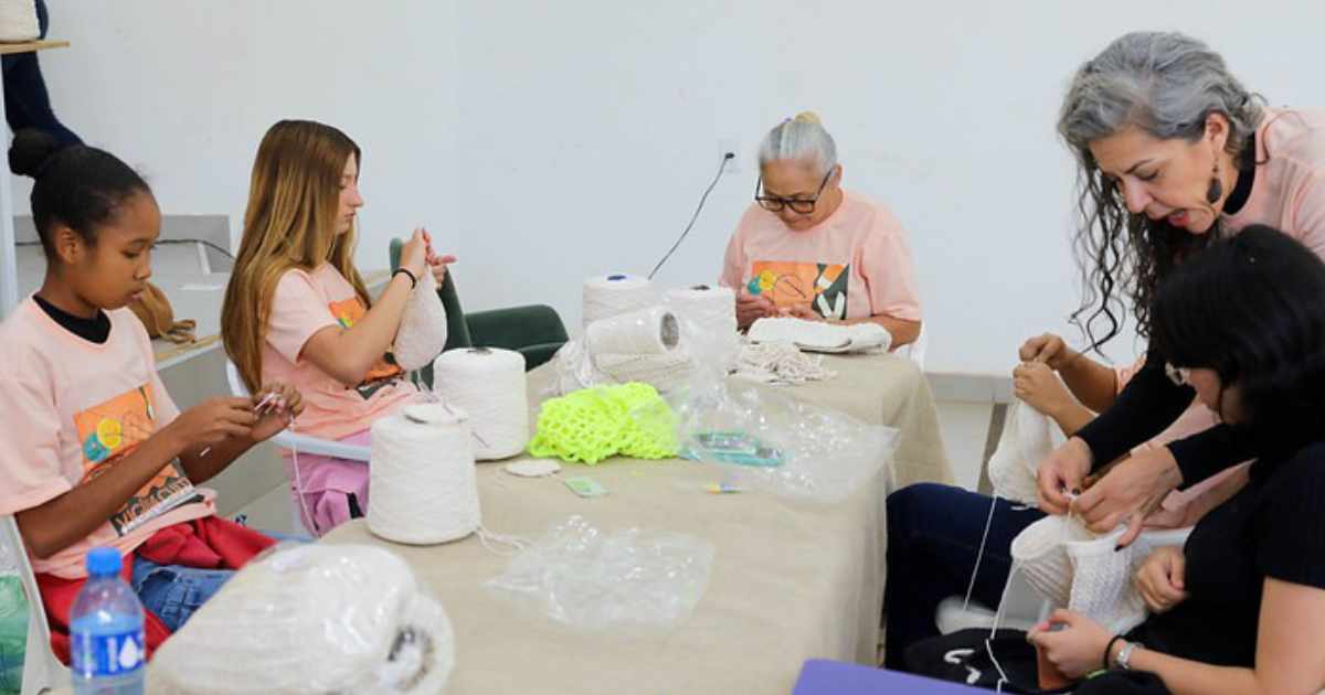 oficinas-gratuitas-de-croche-a