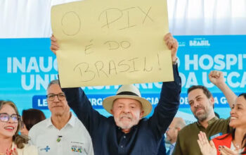 Pix assusta empresas dos EUA, afirma Lula ao defender sistema brasileiro