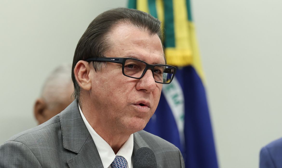 stf-e-cobrado-por-marinho-para