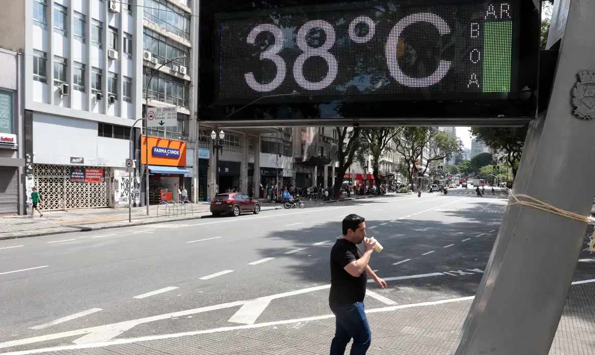 Super El Niño pode causar até 13,3 mil mortes no Brasil, diz estudo