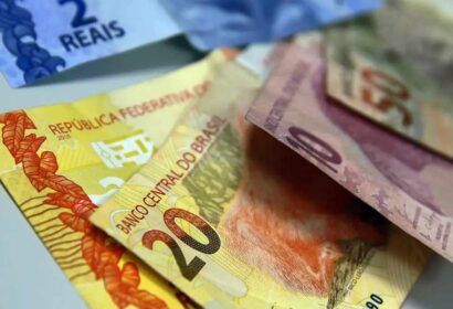 Juros para famílias sobem em agosto e inadimplência chega a 6%