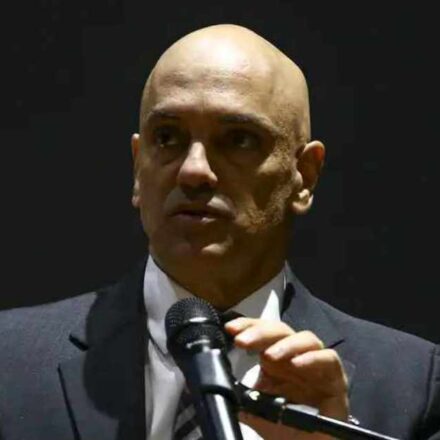 Moraes chama investigação de Mendonça de “inconstitucional e ilegal”