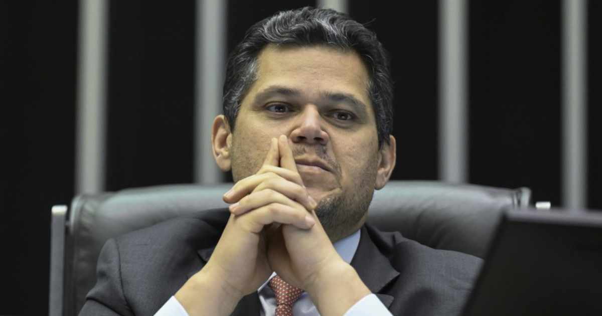 Senado vota na terça proposta que prevê dois dias de folga por semana
